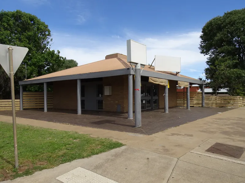 PROPERTY FOR LEASE