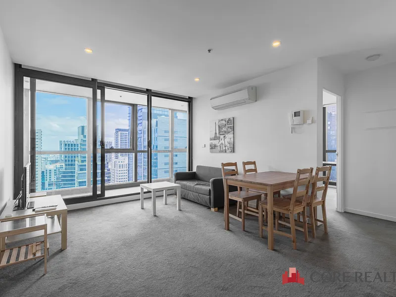 Inner City Living Defined in this Fully Furnished Apartment! 