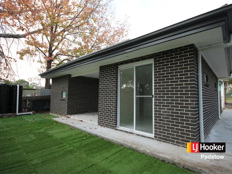 MODERN 2 BEDROOM GRANNY FLAT IN IDEAL LOCATION