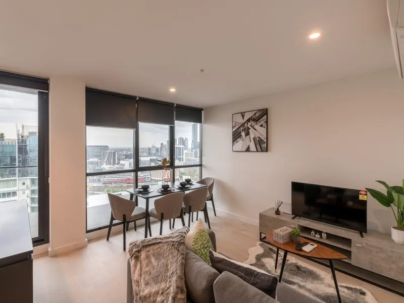 Lease transfer one bedroom：Fully furnished, Living in the convenience of Southbank