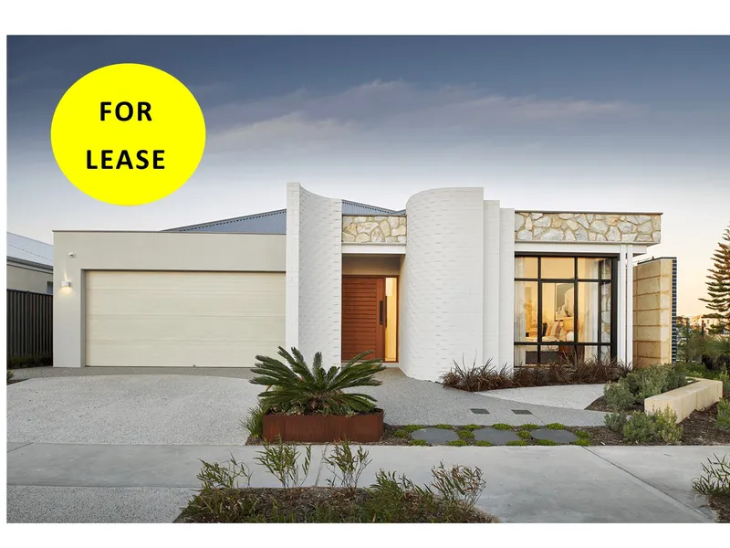 JINDALEE, EDEN BEACH ESTATE - 4 BEDROOM, 2 BATH EX-DISPLAY HOME ONLY MINUTES TO THE BEACH
