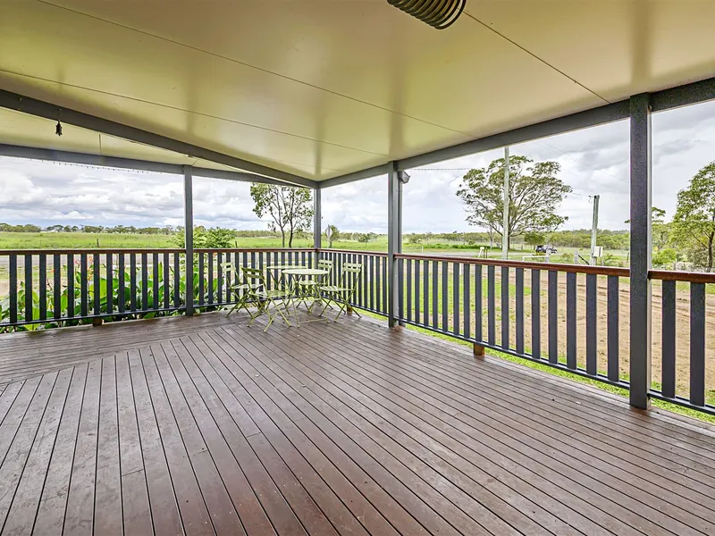 5 Bedroom Home With Rural Views