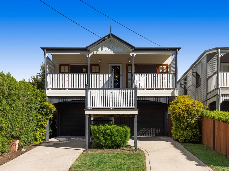 STUNNING FOUR BEDROOM HOME