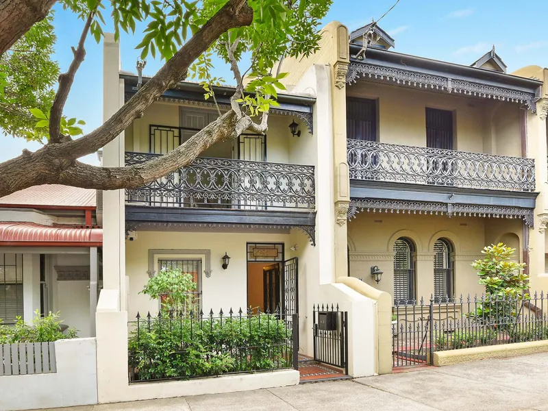 Designer terrace in a great location