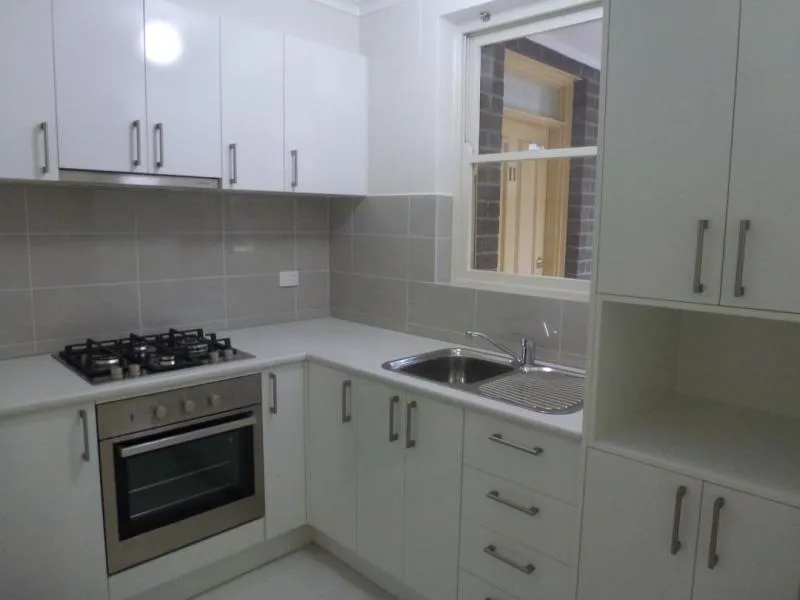 Renovated security apartment in a well maintained block