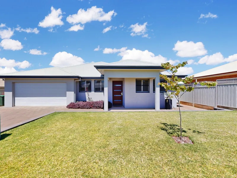 Modern, Spacious and Beautifully Presented Family Home