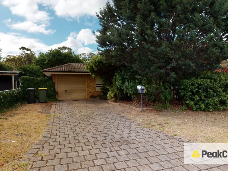 Parmelia Family Home!