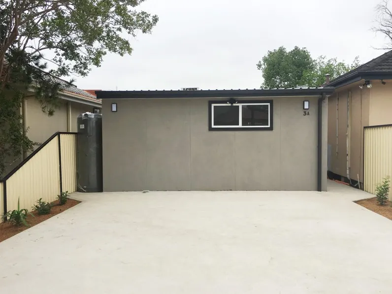 AS NEW 2 BEDROOM GRANNY FLAT