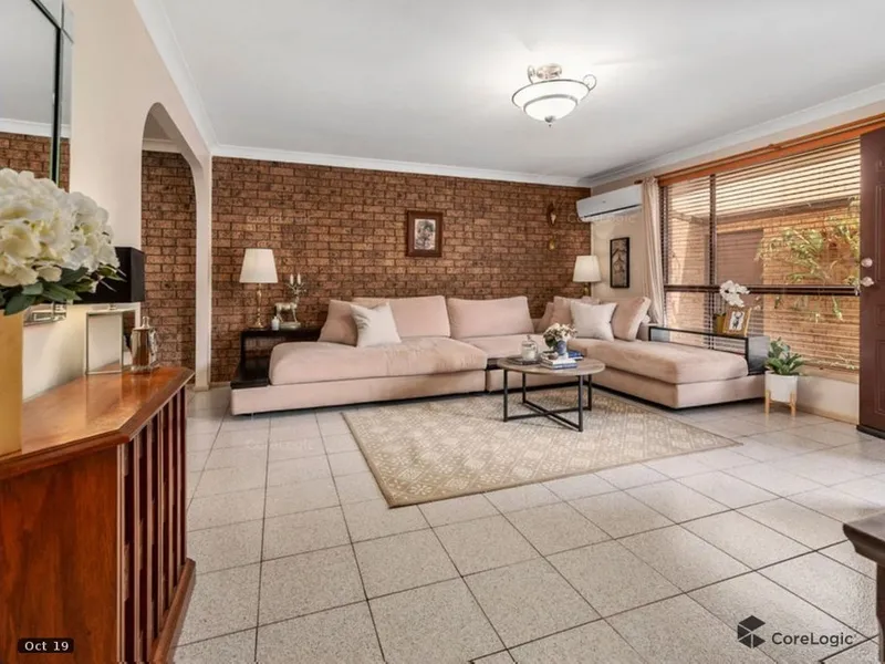 DEPOSIT TAKEN! LEASED BEFORE THE FIRST OPEN HOME! Please call Megan on 0410 987 677 to lease your property today!