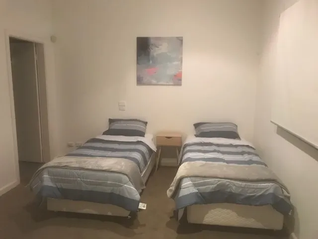 Fully Furnished Large 1 Bedroom apartment Vaucluse Includes All Expenses From $700 pw short to medium stay