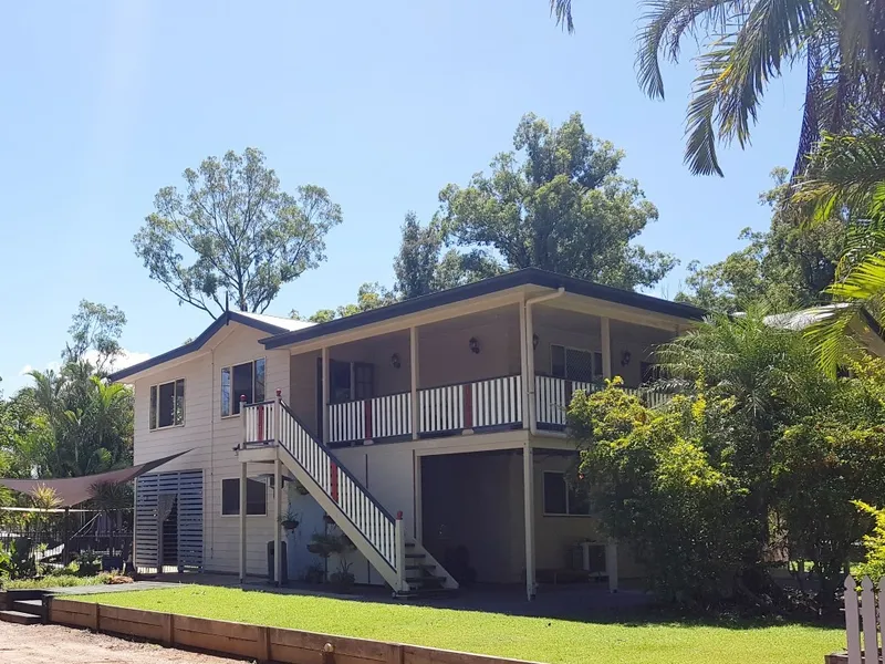 LIFESTYLE ACREAGE FOR THE WHOLE FAMILY