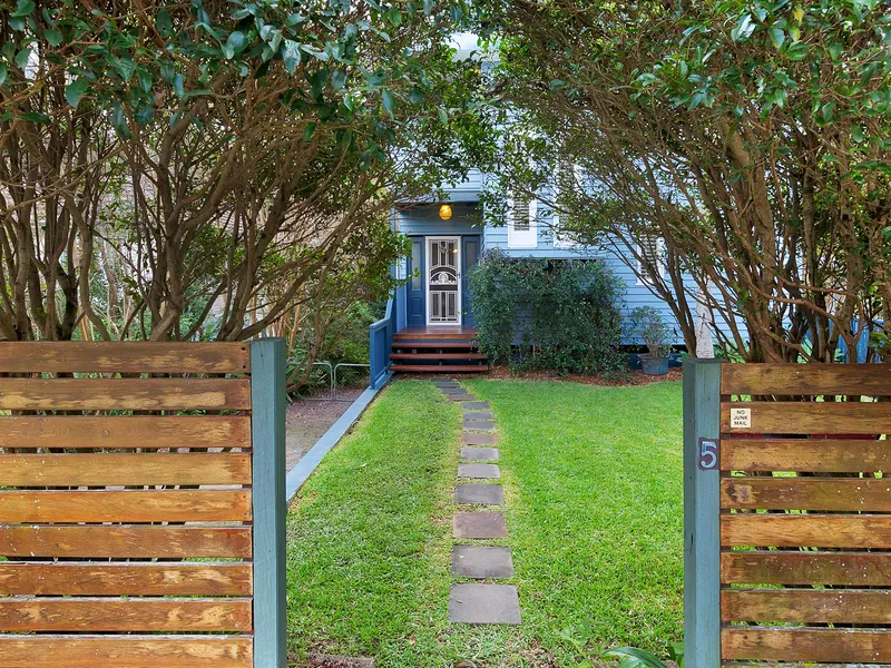 A magical family delight resplendent in the treetops