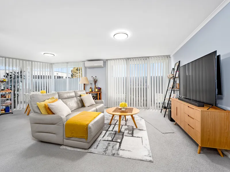 Secured apartment in ideal location.