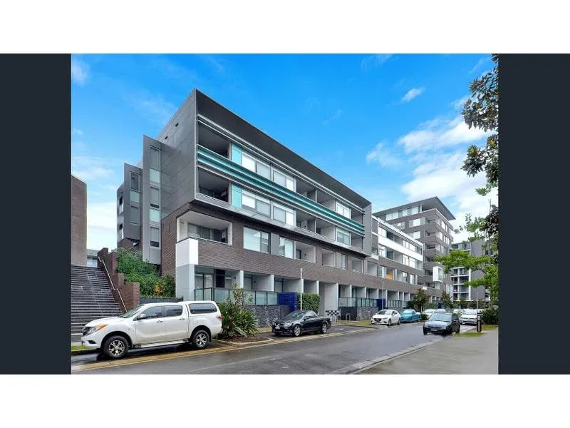 Resort Lifestyle @ Alora, Waterfront Estate