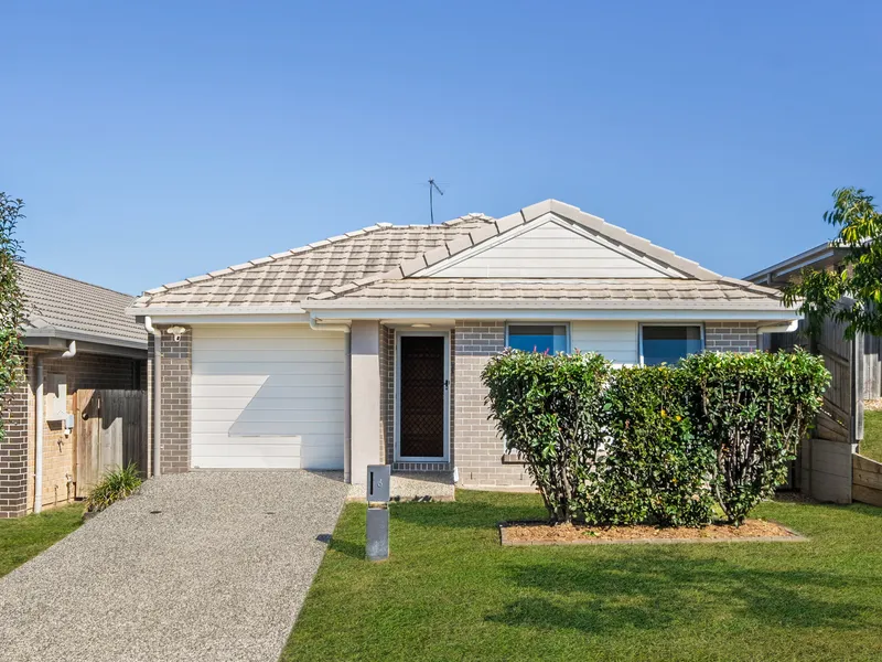 Beautiful home available, walk to shops, train, school & bus