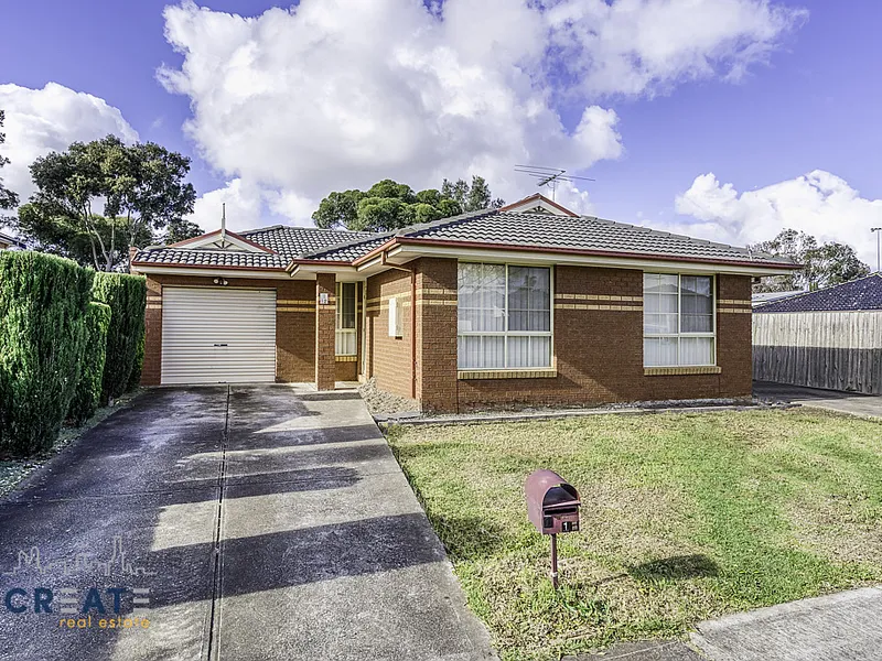 VILLA UNIT IN A SUBURB LOCATION