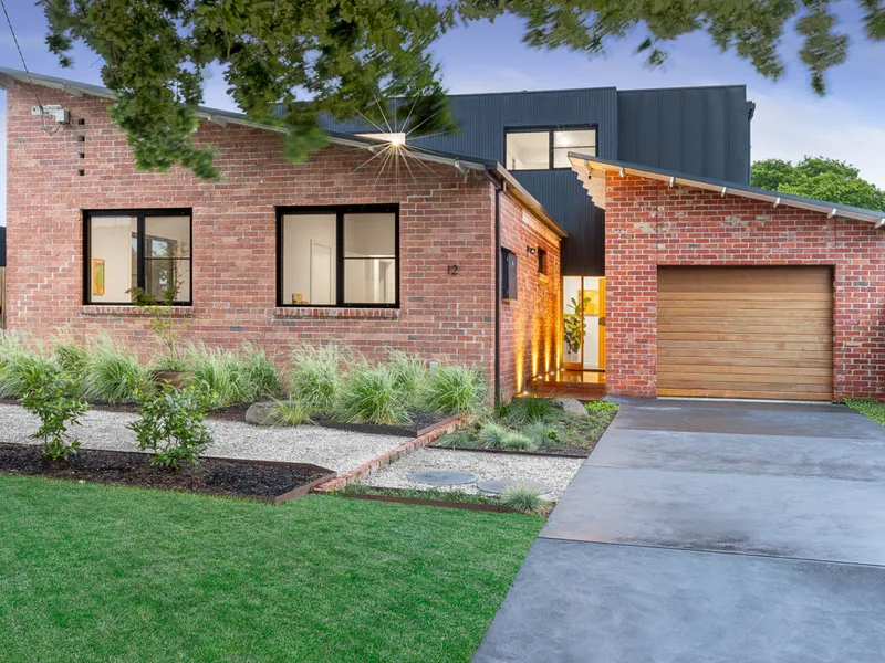 Simply Stunning Newly Renovated Home Positioned A Stones Throw Away From Lake Wendouree