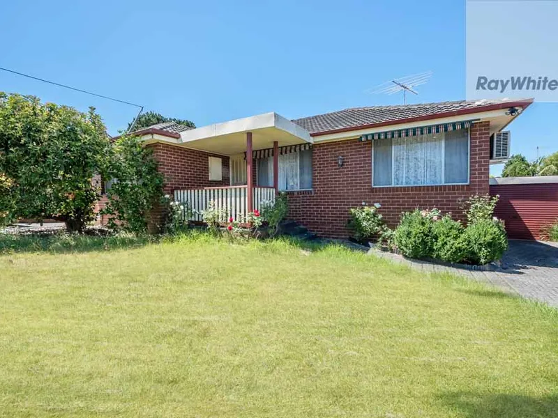 3 BEDROOM FAMILY HOME!