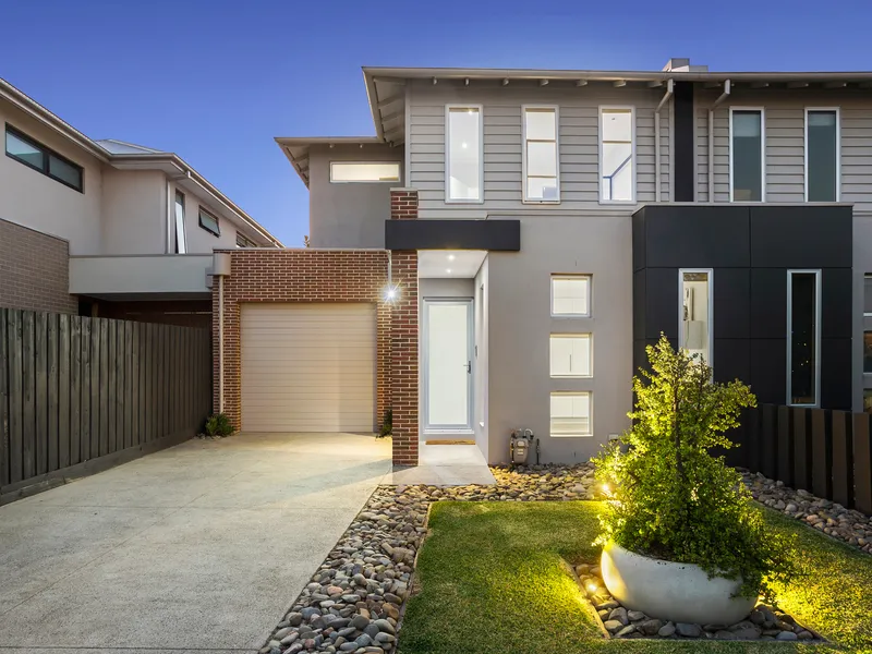 Irresistible Style, Space & City-fringe Convenience