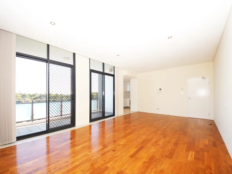 Modern and Stylish 2 Bedroom Apartment