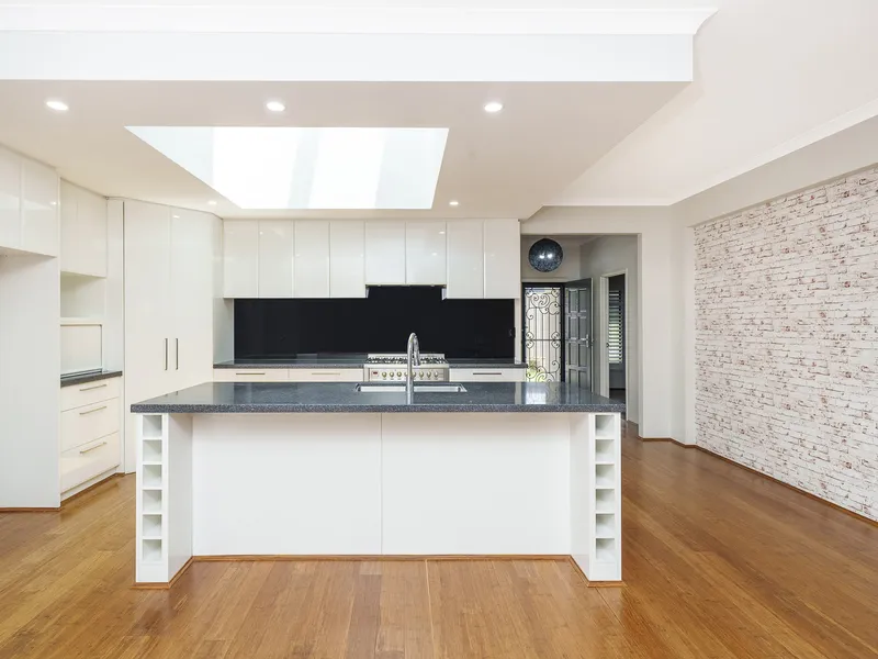 Beautiful Bassendean Abode