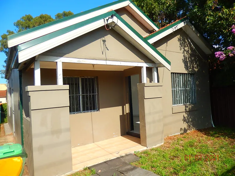 3 GOOD SIZED BEDROOM HOUSE
