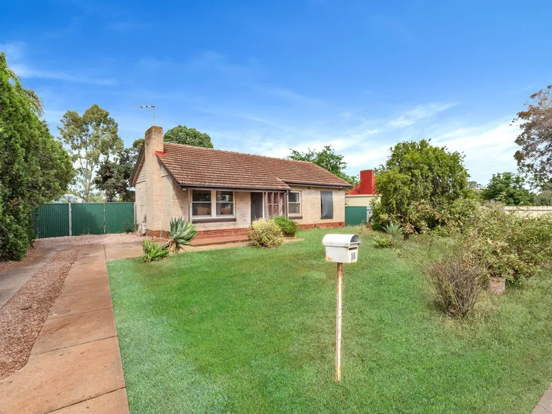 This house suits range of buyers!!