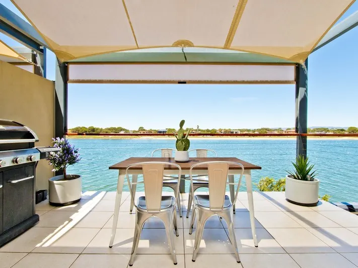The waterfront lifestyle you have always dreamt of!