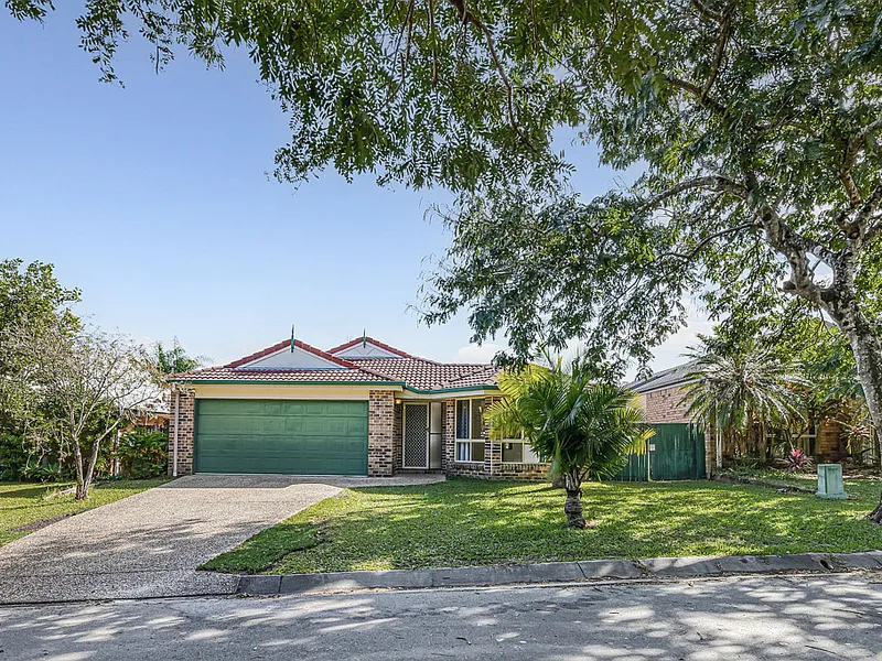 Classic brick and tile charmer, a renovator's delight!
