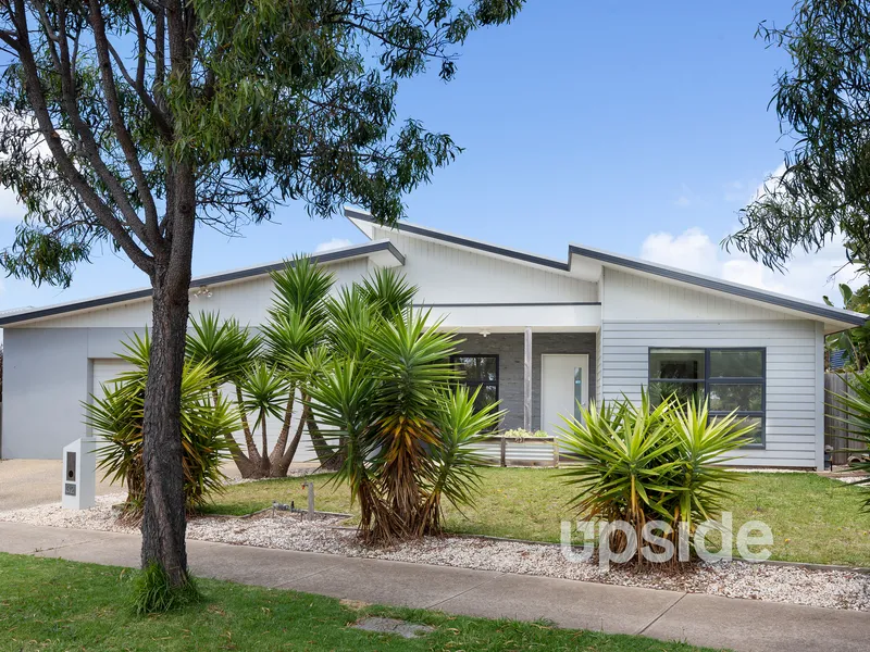 Calming parkland views and an abundance of space.
