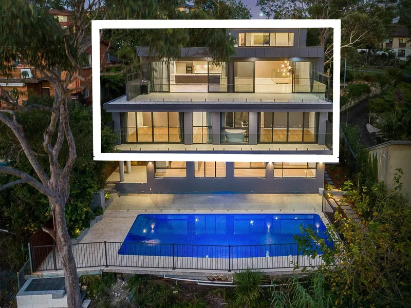 FABULOUS MODERN HOME WITH STUNNING VIEWS!