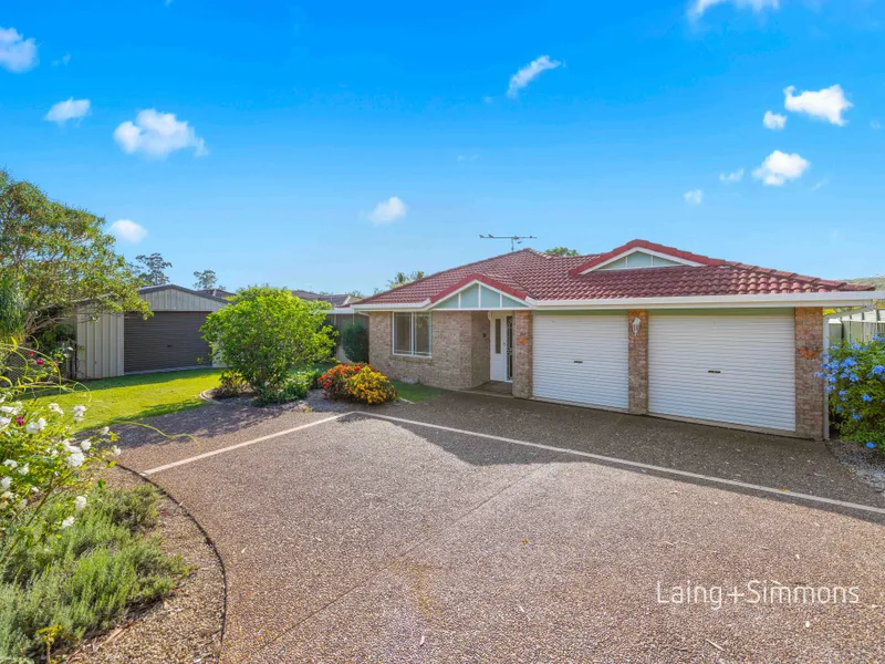 Charming & Level Home - Move Straight In