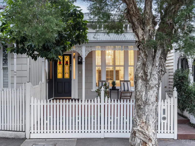 Magnificent Victorian in Tranquil Enclave