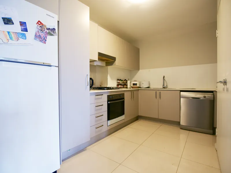 Quiet 2 Bedroom Apartment At Rear Of The Complex