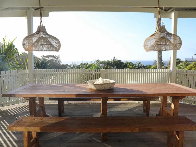 Stunning Wategos beach house