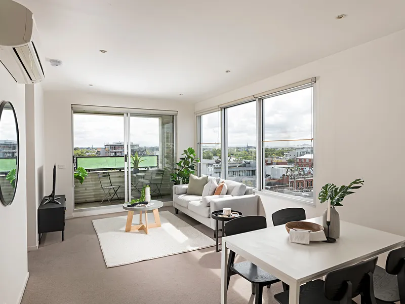 A view from every room!