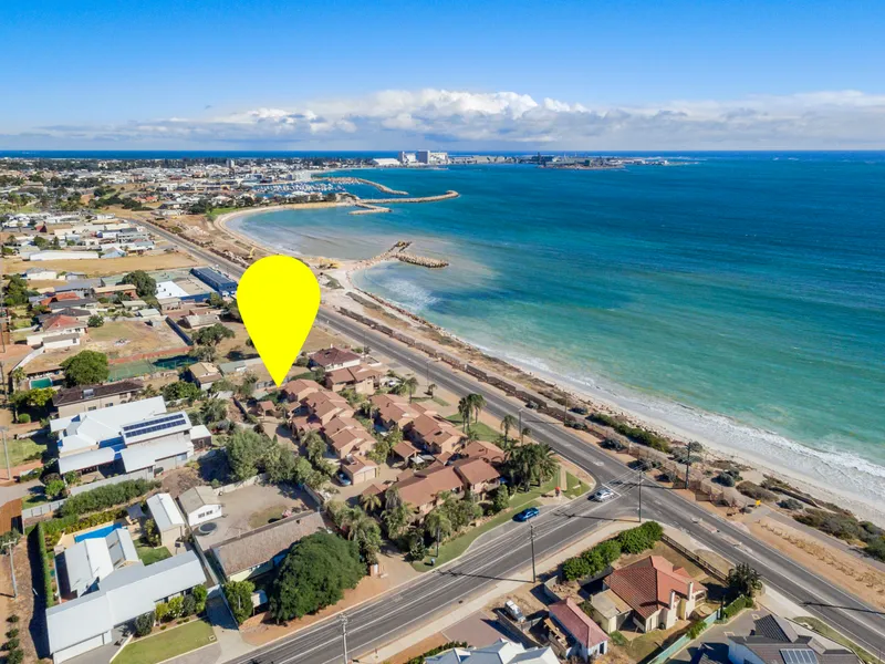 Fully Renovated Oceanside Apartment