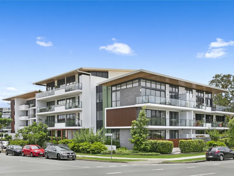 Home Is Where The Heart Is - Top Floor 2 bed plus study - ASHMORE