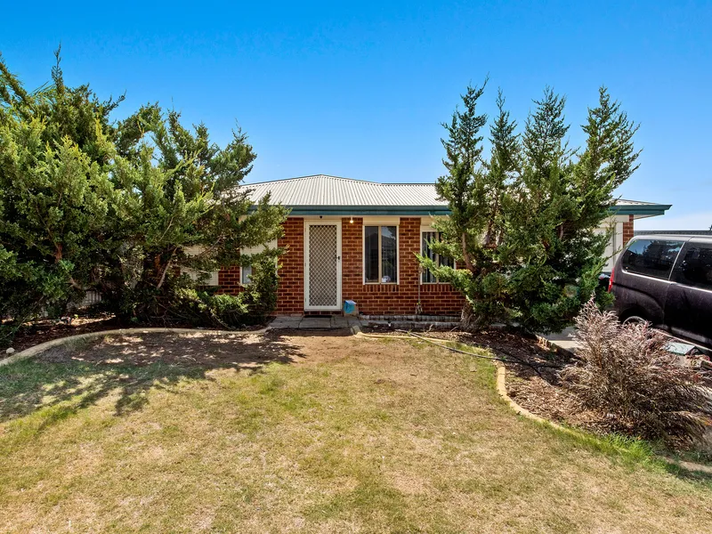 4 Bedroom Gem in Leda