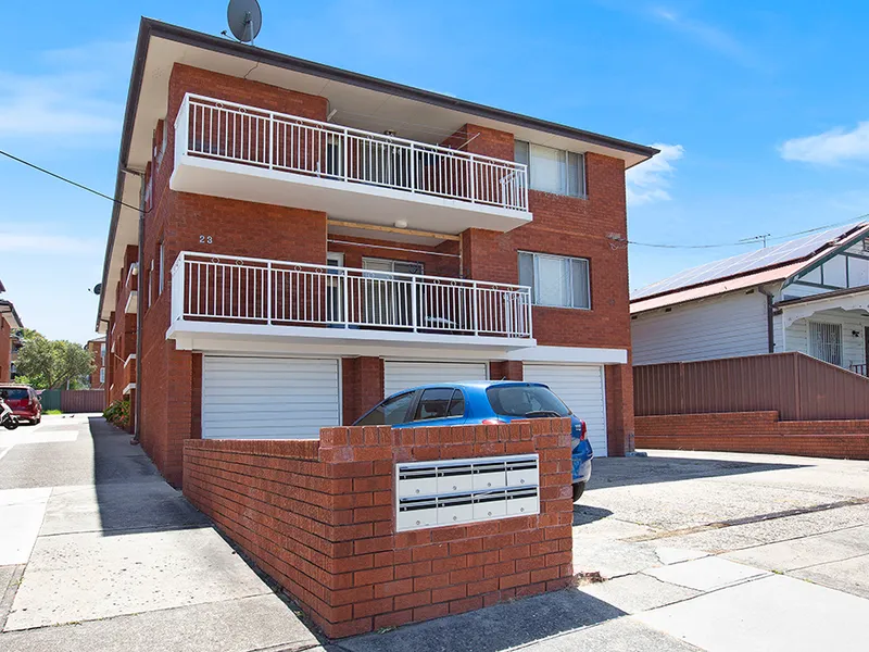 SPACIOUS LIVING - GROUND FLOOR