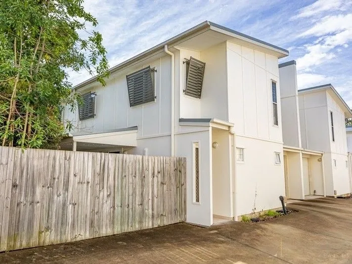 Fantastic 3-Bedroom Townhouse in Burpengary