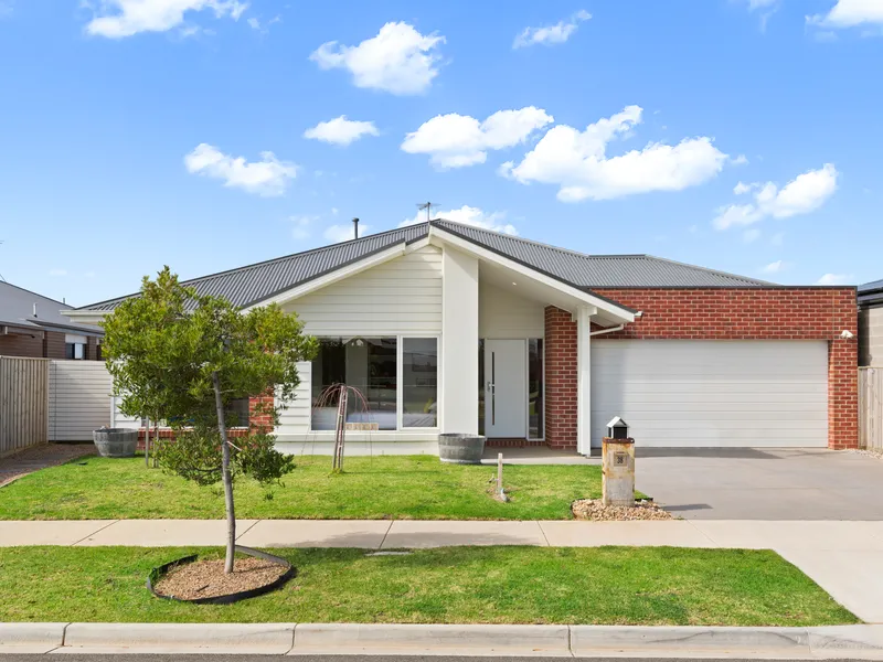 Brilliant Family Entertainer in a Fantastic Location!