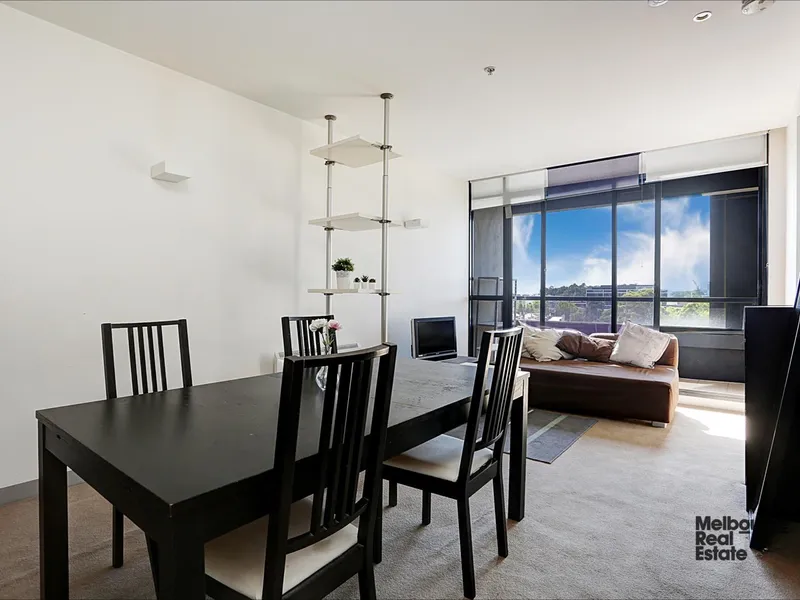 Fully furnished and perfectly located!