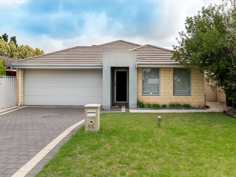 UNDER OFFER FROM FIRST HOME OPEN!!! The Finest in the Galaxy