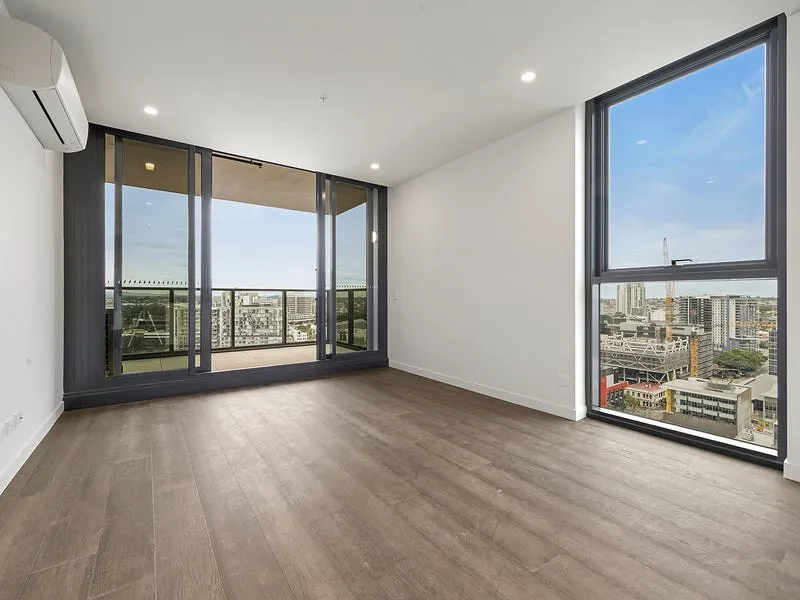 Elegant Apartment with Spectacular Views