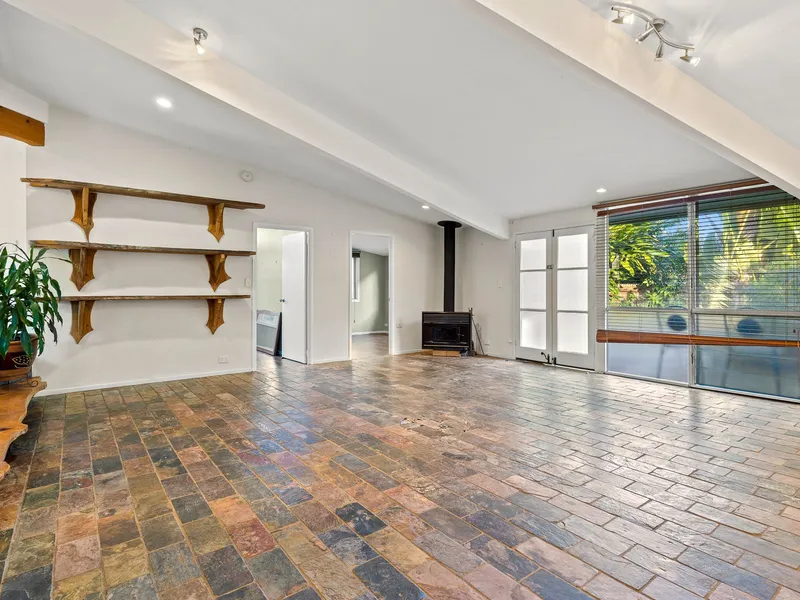 South Golden  Home with a Mexican Feel 