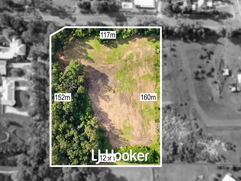 OPEN HOME : SATURDAY 11:00AM - 11:45AM