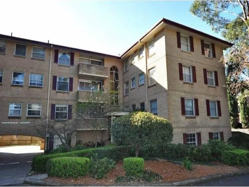 2 Bedroom Unit at Convenient Location