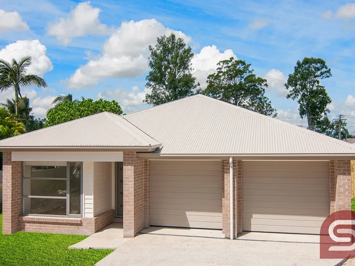 MODERN LIVING IN LOGANHOLME