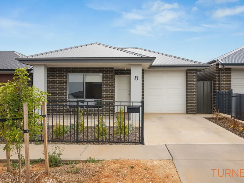 Well Presented 3 Bedroom Courtyard Home